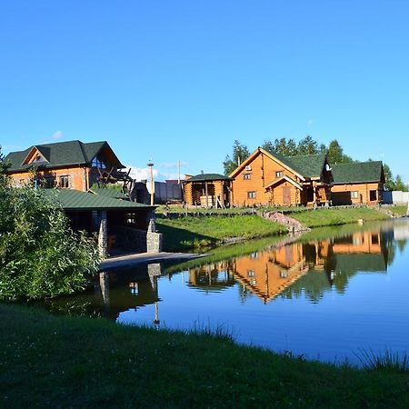Gostynna Sadyba Kit Bayun Teterivka Buitenkant foto